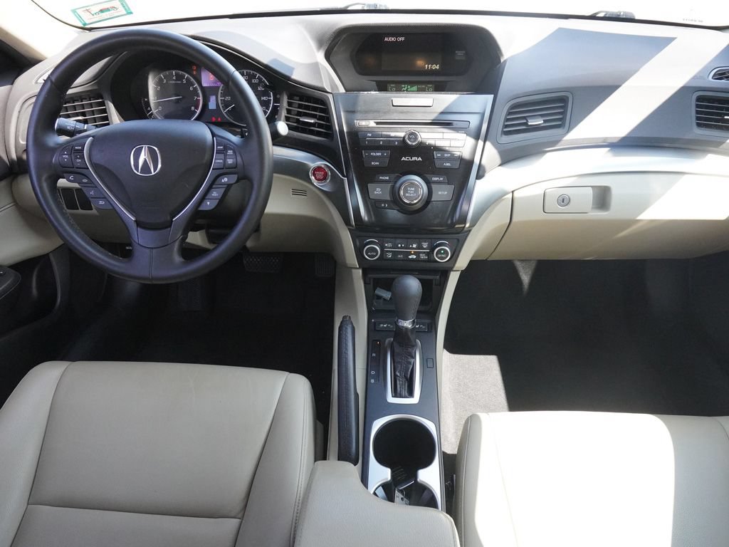 Used 2016 Acura ILX FWD image 33