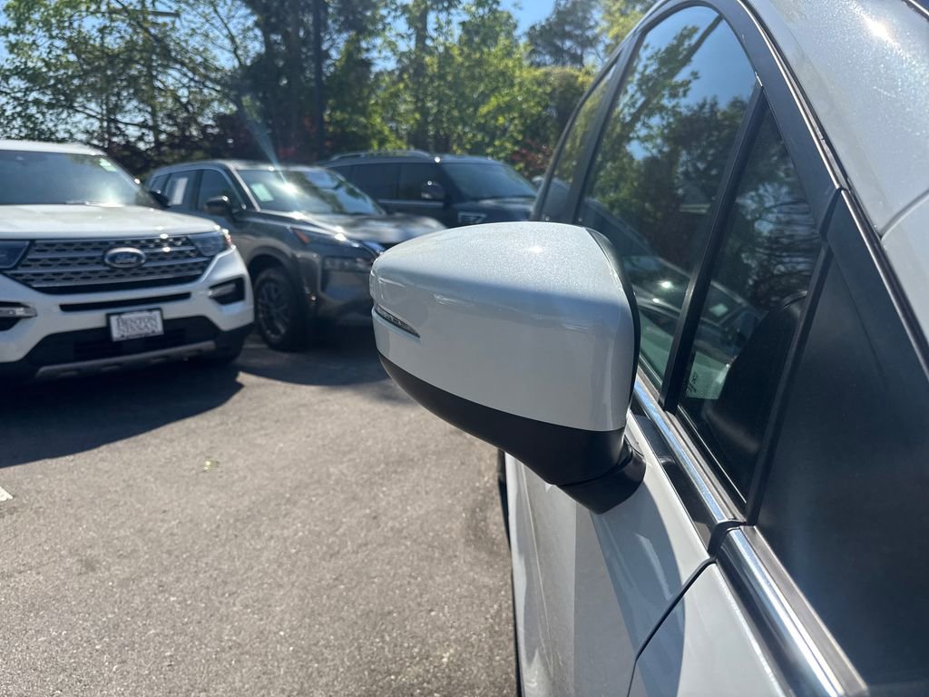 Used 2025 Honda Odyssey EX-L image 38