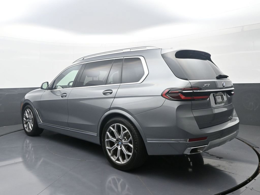 Used 2026 BMW X7 xDrive40i AWD/4WD image 5
