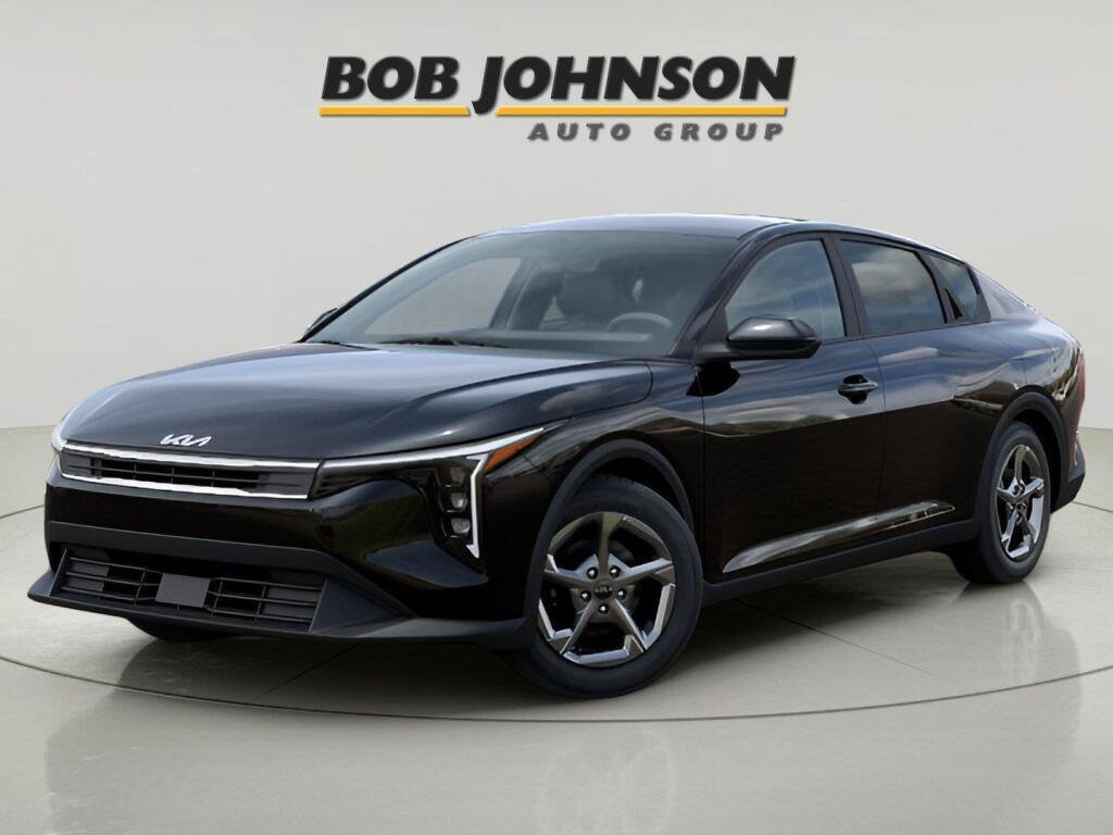 New 2026 Kia K4 FWD image 3