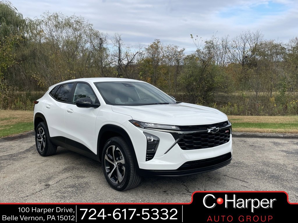 Used 2024 Chevrolet Trax RS w/ Driver Confidence Package image 1