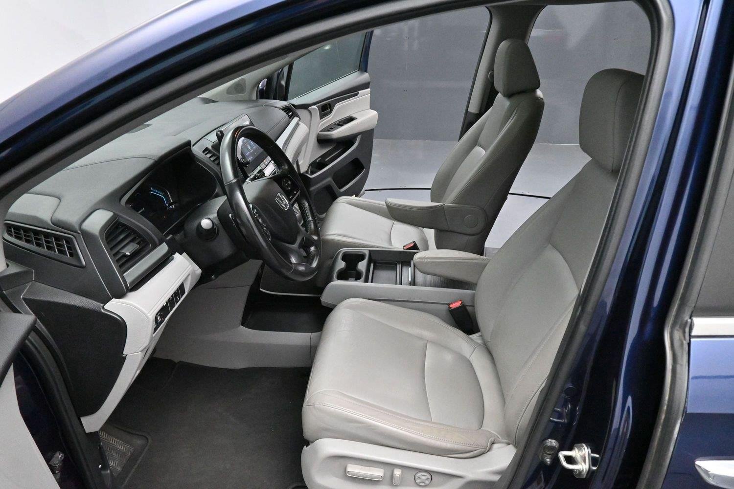 Used 2018 Honda Odyssey EX-L image 12