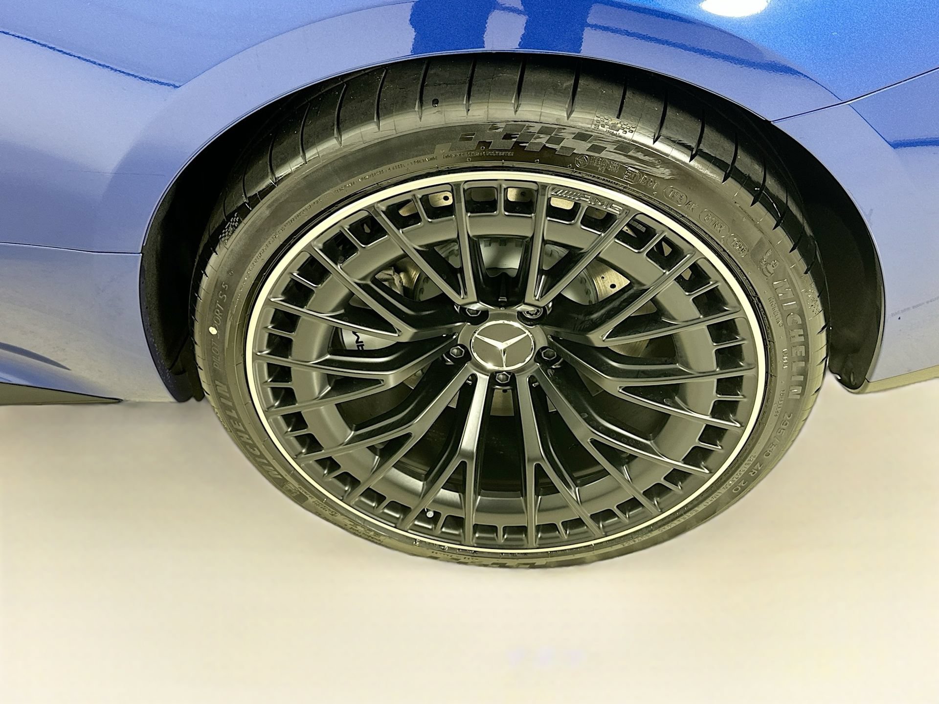 New 2026 Mercedes-Benz CLE 53 AMG 4MATIC Coupe image 33