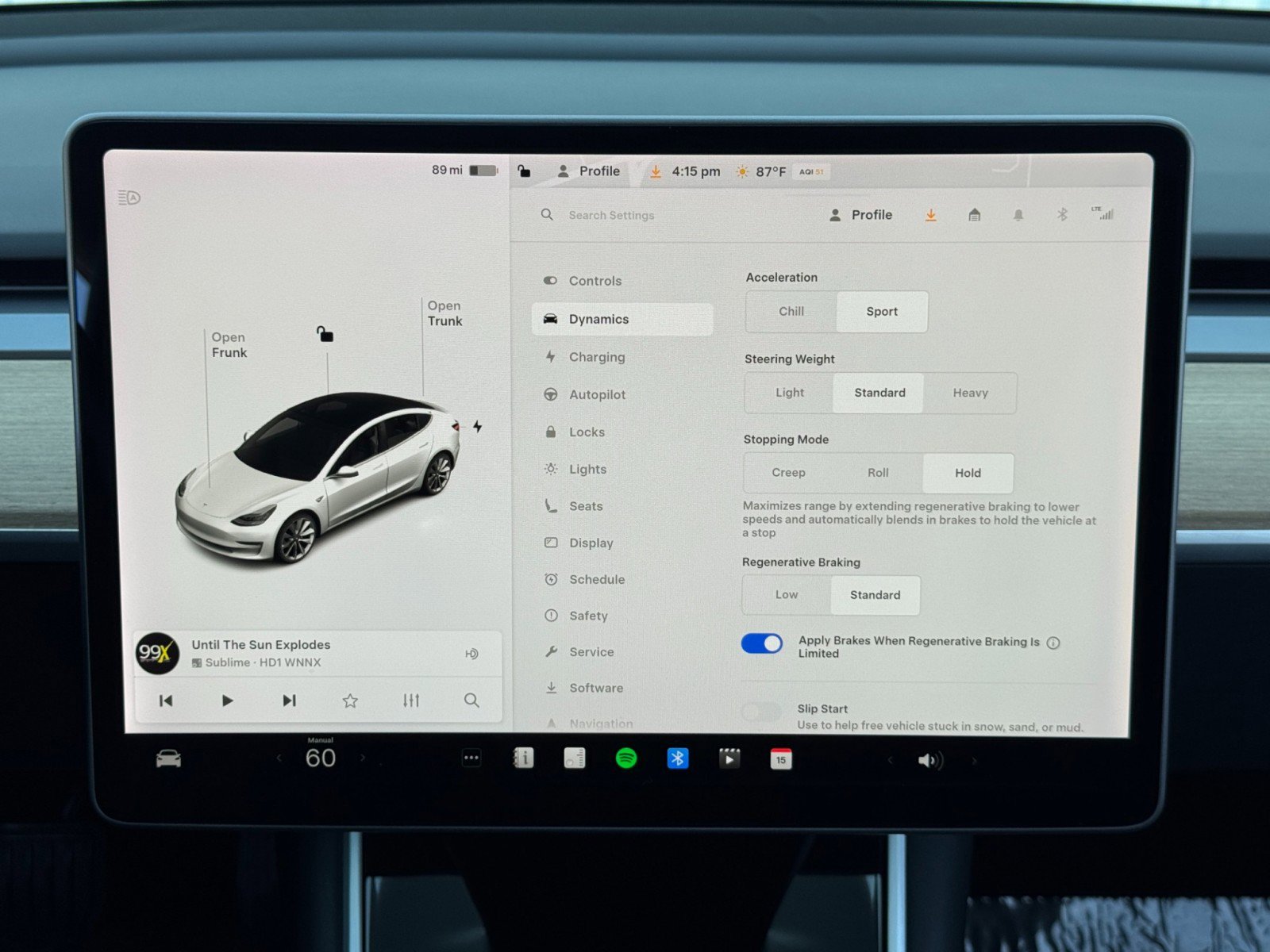 Used 2018 Tesla Model 3 Long Range image 23