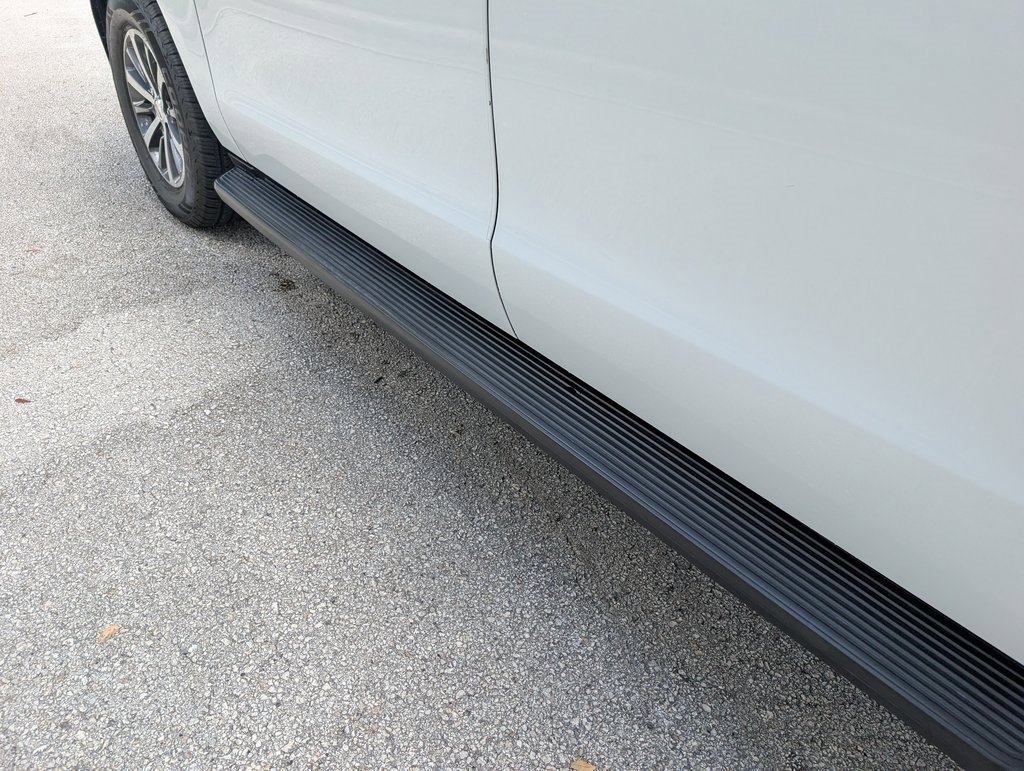 Used 2020 Ford Expedition Max XLT image 11