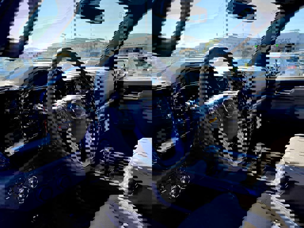 New 2026 GMC Sierra 1500 SLT w/ SLT Premium Plus Package image 23