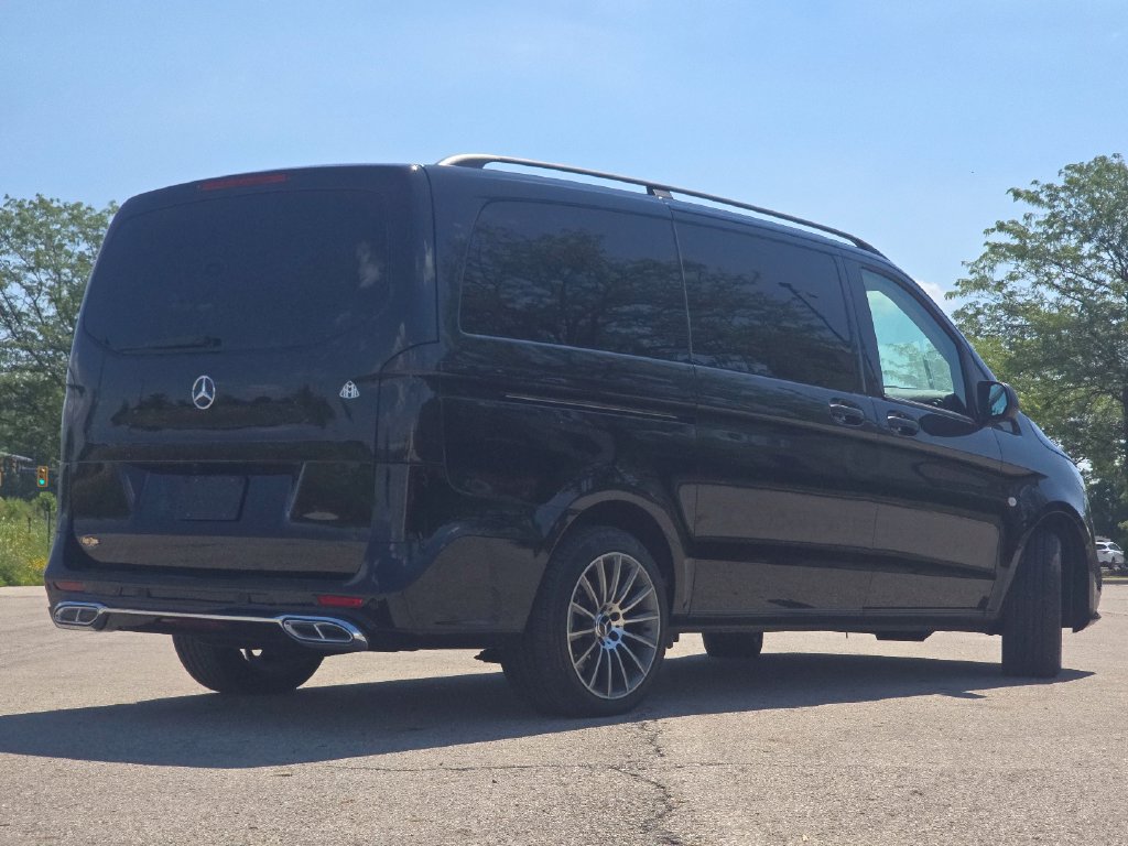 Used 2023 Mercedes-Benz Metris Passenger image 15