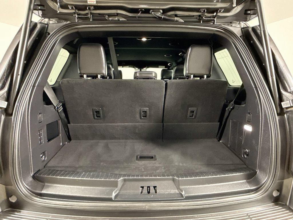 Used 2018 Ford Expedition XLT w/ Equipment Group 202A AWD/4WD image 27