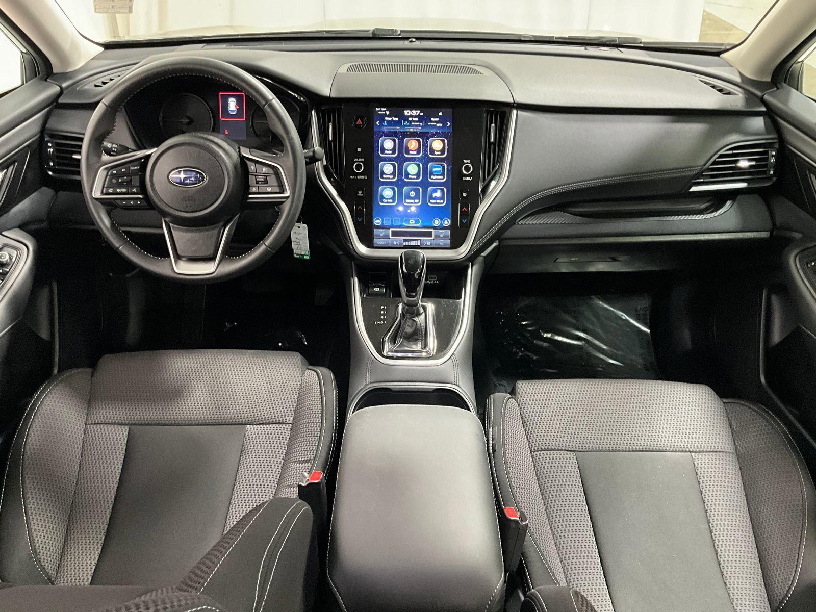 Used 2025 Subaru Outback Premium w/ Popular Package #1A image 15