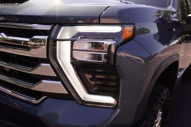 Used 2025 Chevrolet Silverado 2500 High Country AWD/4WD image 81