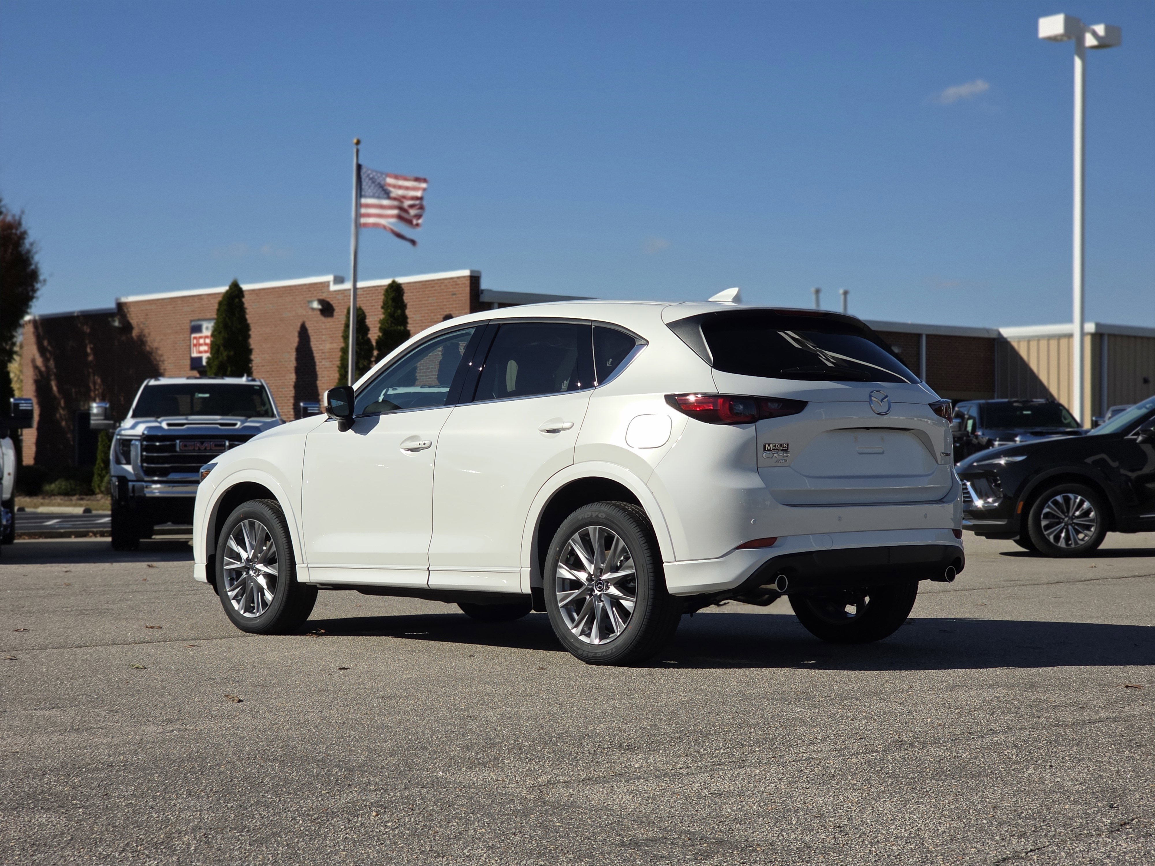 New 2025 MAZDA CX-5 AWD 2.5 S w/ Premium Plus Pkg image 5