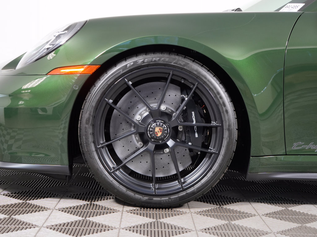New 2026 Porsche 911 Carrera GTS RWD image 17
