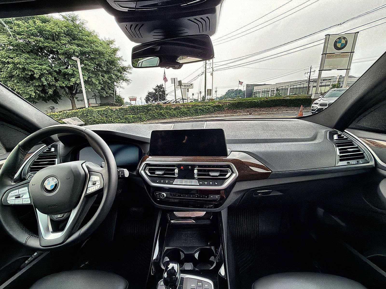 Used 2024 BMW X3 xDrive30i w/ Convenience Package AWD/4WD image 18