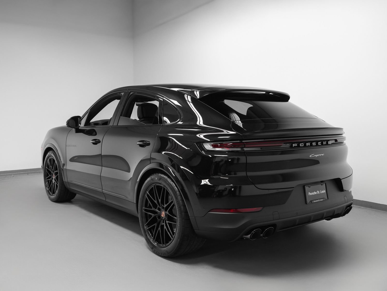New 2026 Porsche Cayenne Coupe AWD/4WD image 3