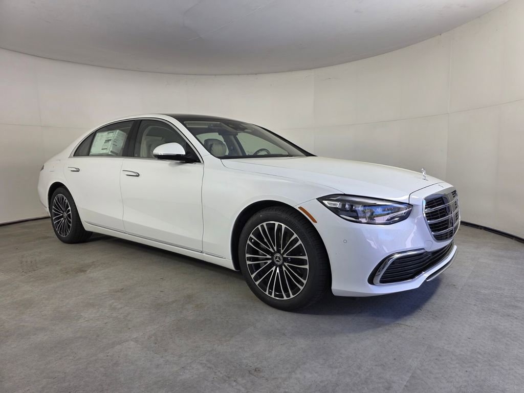 New 2026 Mercedes-Benz S 500 4MATIC image 1