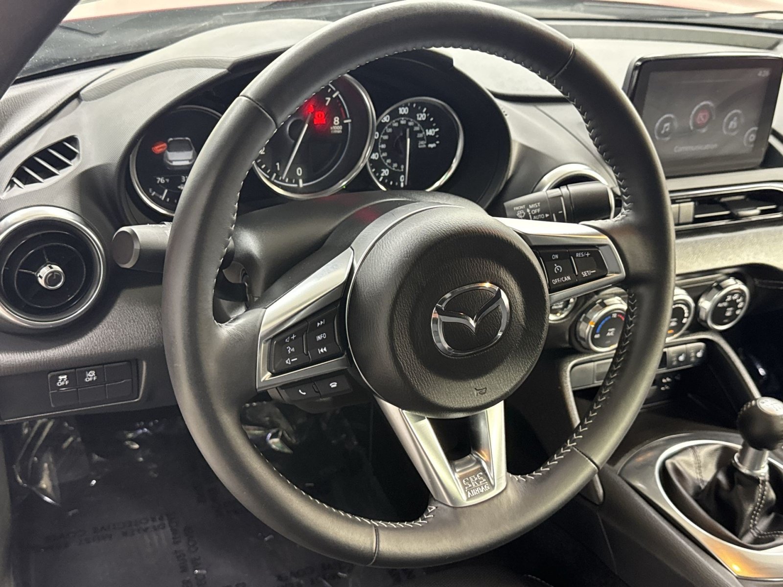 Used 2022 MAZDA MX-5 Miata Grand Touring w/ Weather Package RWD image 28