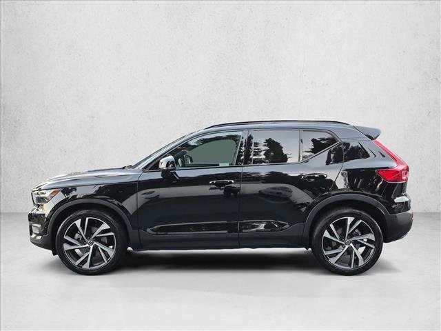 Used 2019 Volvo XC40 T5 R-Design AWD/4WD image 7