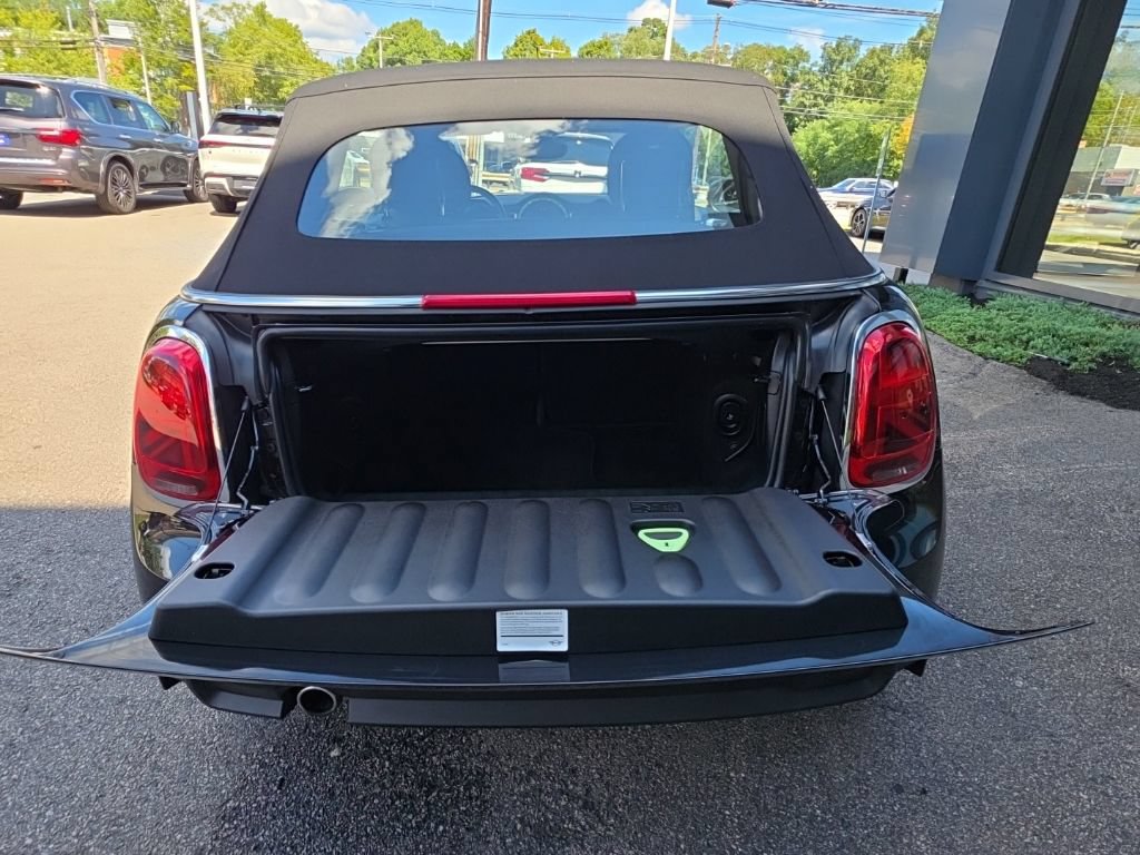 Used 2024 MINI Cooper Convertible FWD image 12