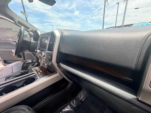 Used 2017 Ford F150 Lariat w/ Equipment Group 502A Luxury AWD/4WD image 24