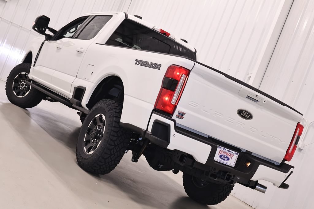 New 2026 Ford F250 Lariat w/ Tremor Off-Road Package AWD/4WD image 41