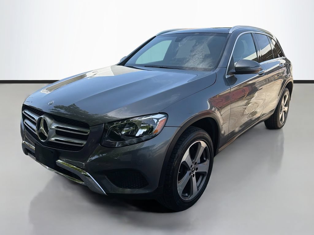 Used 2018 Mercedes-Benz GLC 300 4MATIC w/ Premium Package image 3