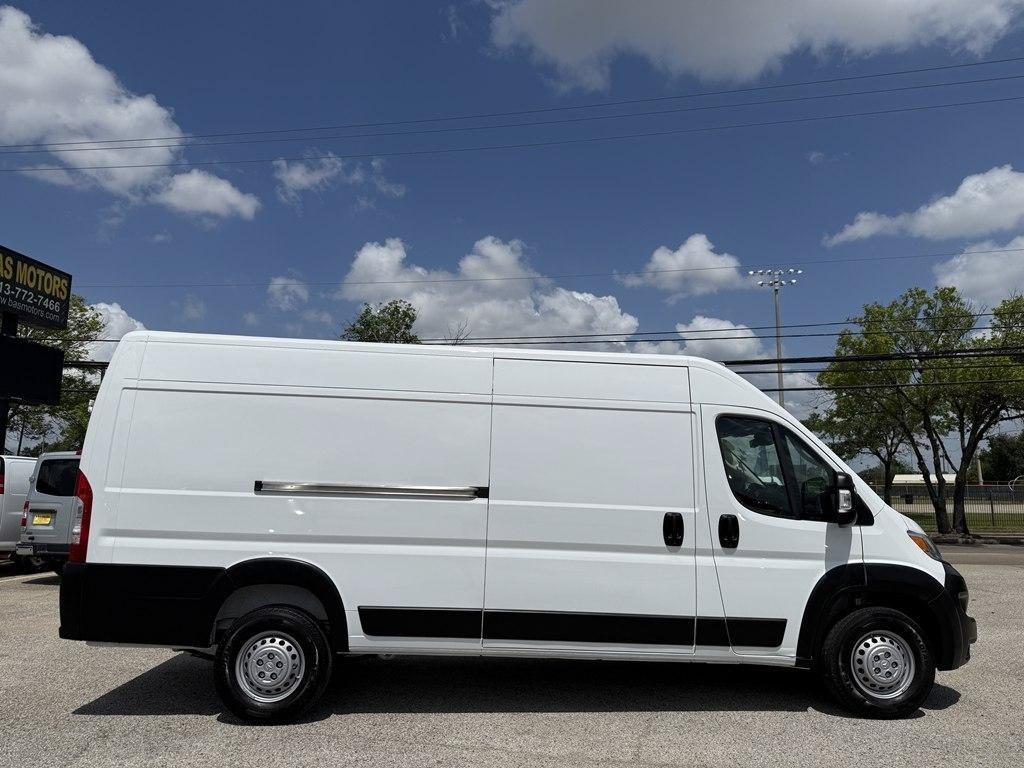 Used 2025 RAM ProMaster 3500 w/ Safety Group FWD image 5