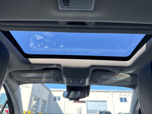 Used 2016 Buick Encore Premium w/ Experience Buick Package image 20