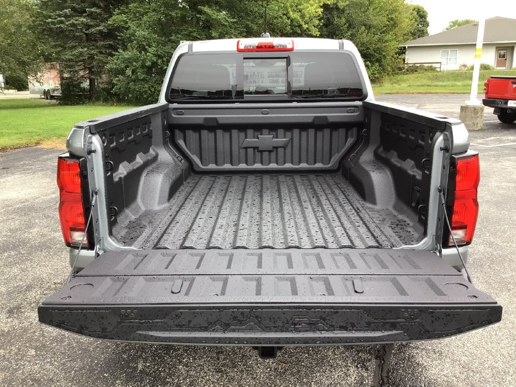 New 2026 Chevrolet Colorado ZR2 w/ Technology Package AWD/4WD image 42