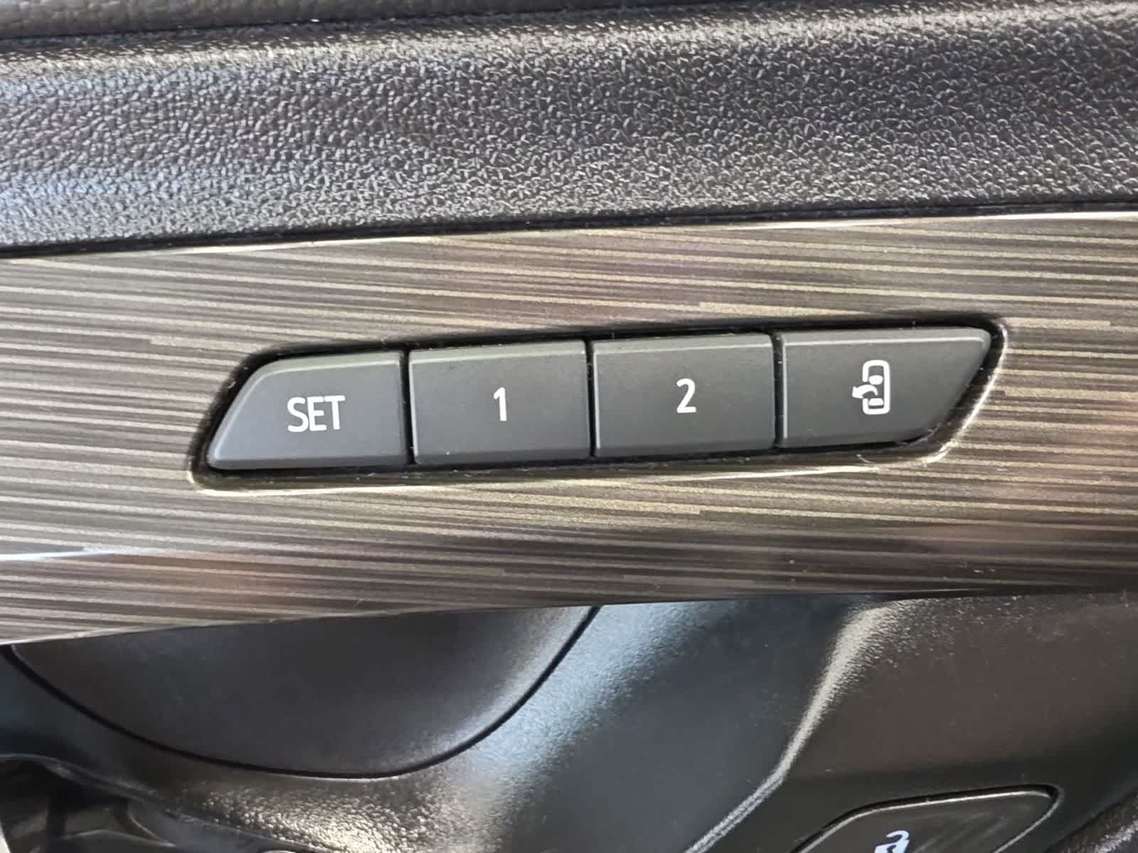 Used 2021 GMC Terrain SLT FWD image 19