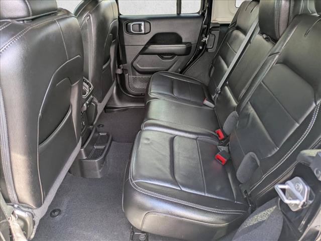 Used 2021 Jeep Wrangler Unlimited Sahara AWD/4WD image 18