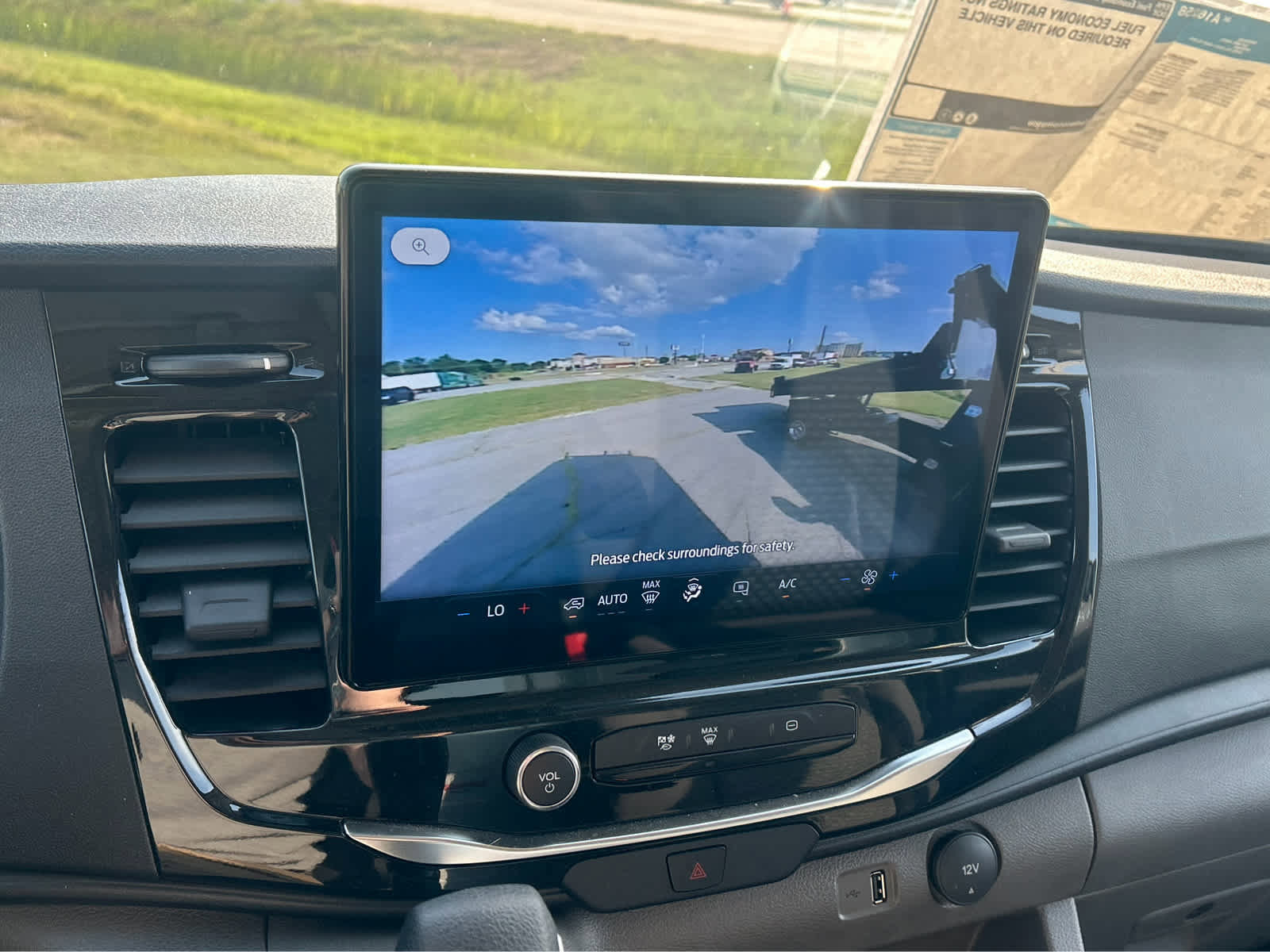 New 2025 Ford Transit 350 w/ Interior Upgrade Package image 28