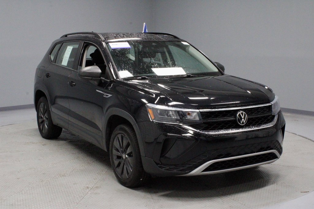 Used 2024 Volkswagen Taos S image 1