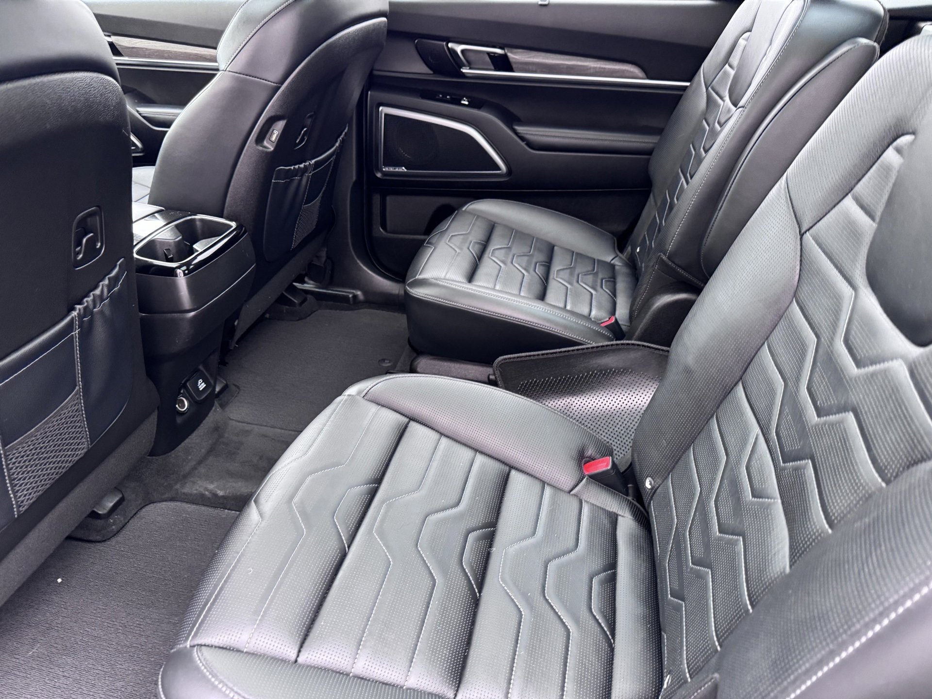 Used 2022 Kia Telluride SX image 15