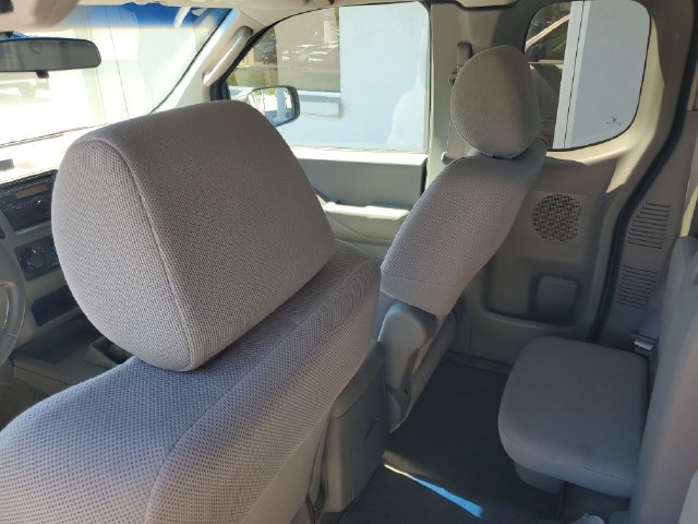 Used 2009 Nissan Frontier XE w/ XE Preferred Pkg RWD image 25