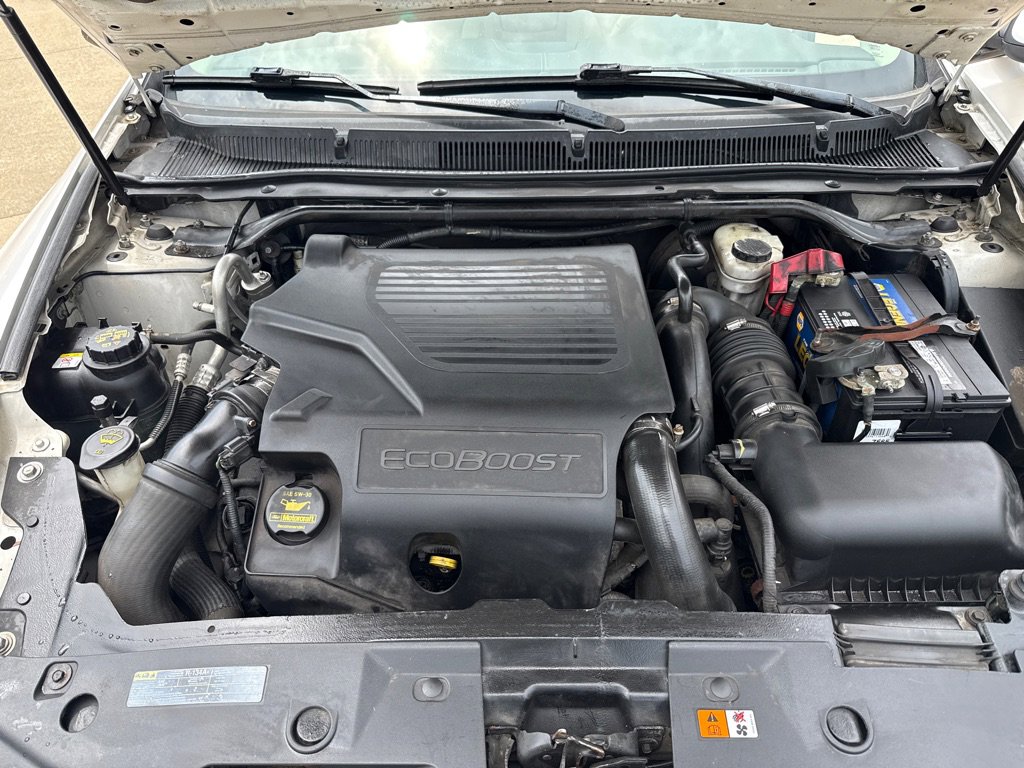 Used 2011 Lincoln MKS AWD w/ 201A Rapid Spec Order Code image 18