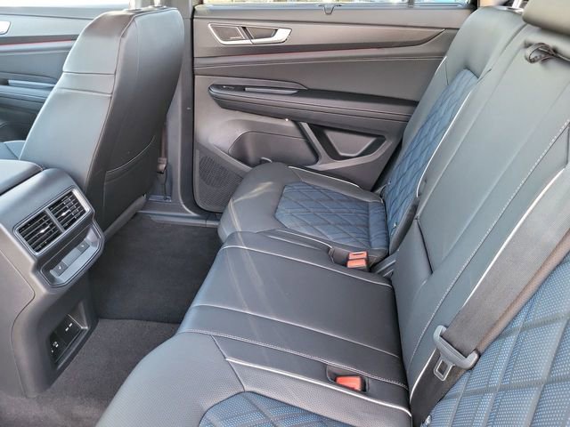 New 2026 Volkswagen Atlas Cross Sport SEL Premium R-Line image 13