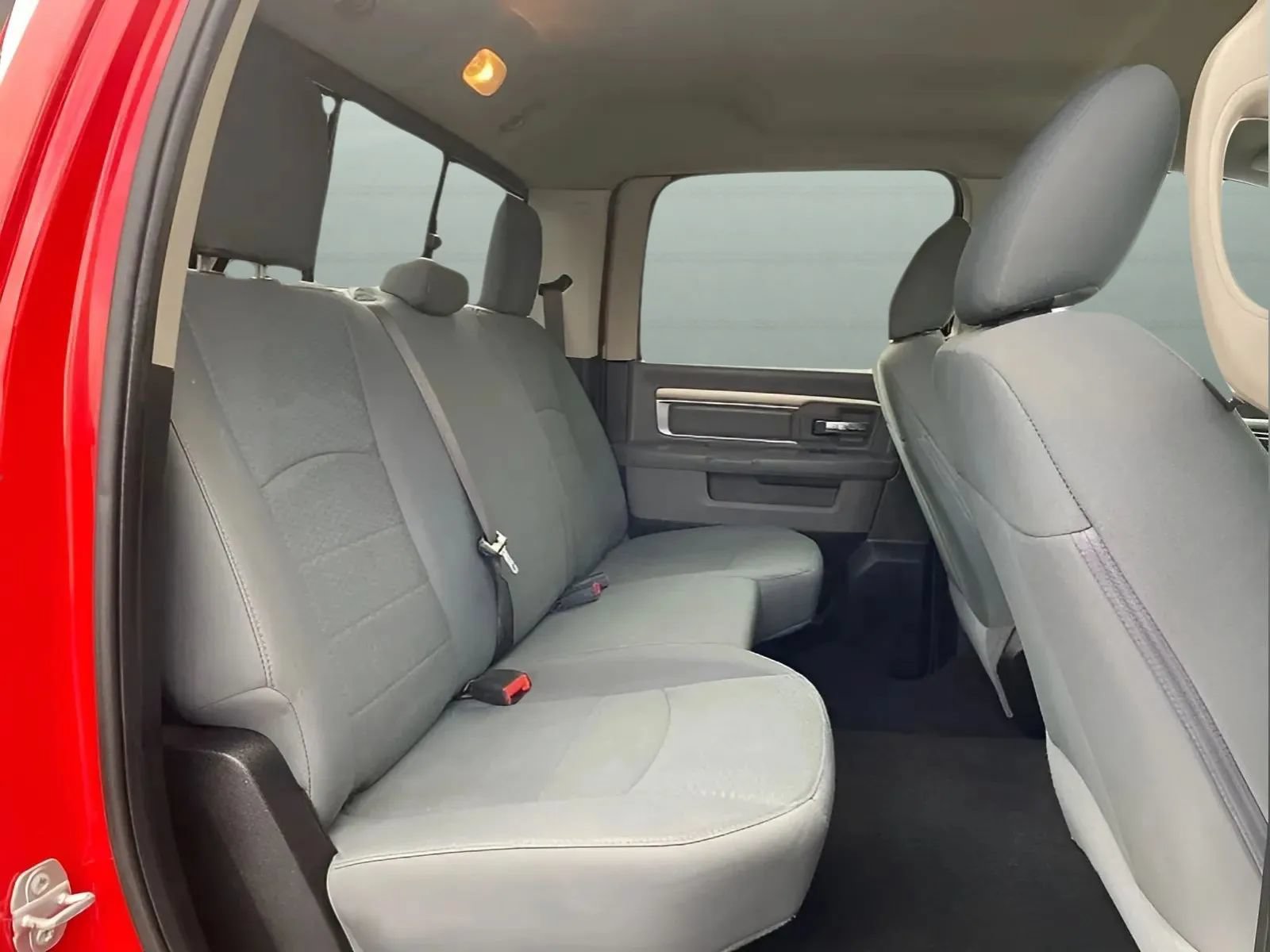 Used 2020 RAM 1500 Classic SLT RWD image 20