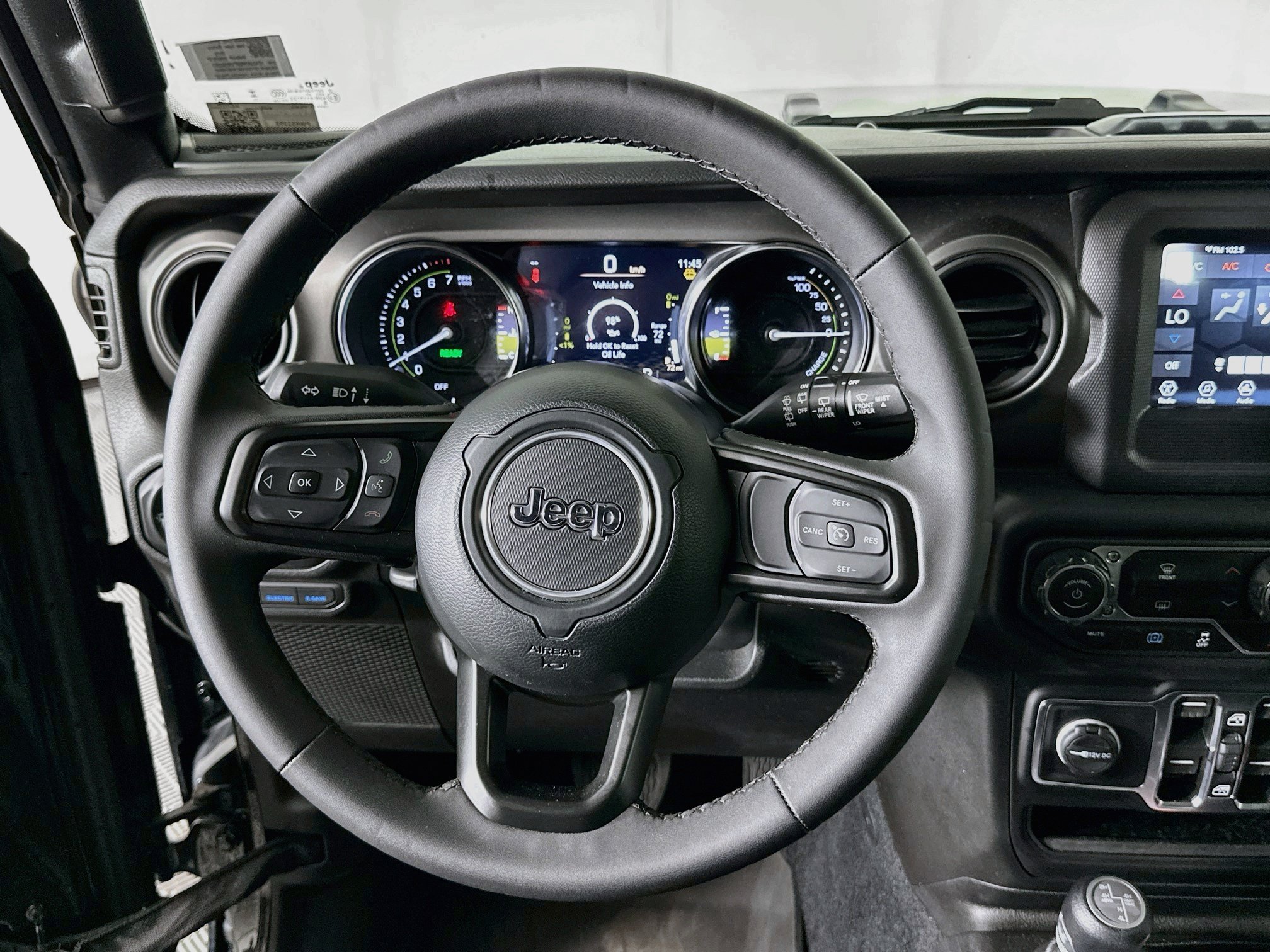 Used 2023 Jeep Wrangler Unlimited AWD/4WD image 17