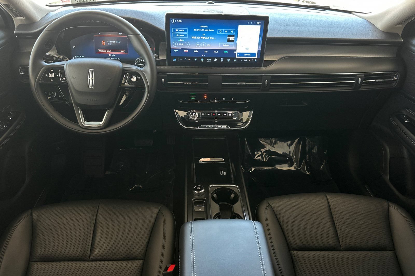 Certified 2025 Lincoln Corsair AWD w/ Equipment Group 101A image 12