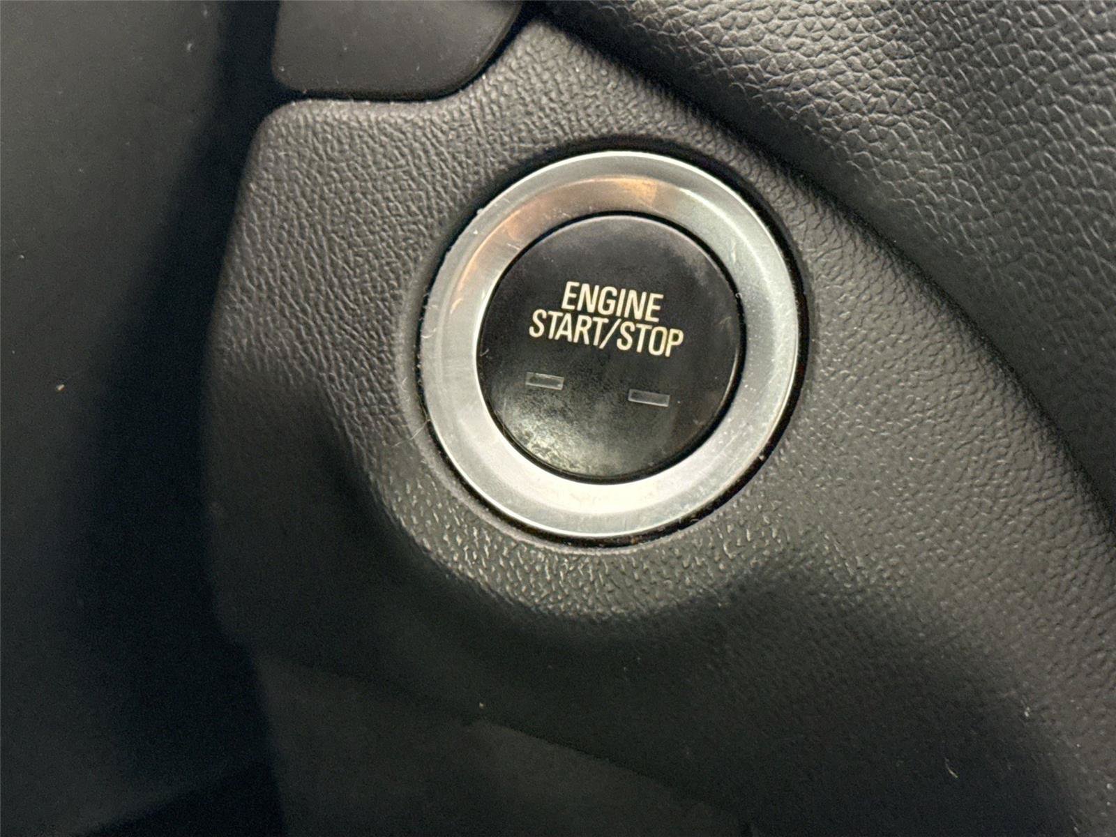 Used 2020 Chevrolet Equinox LT AWD/4WD image 20