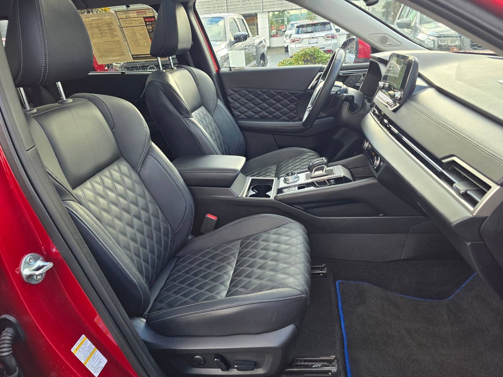 Used 2024 Mitsubishi Outlander SEL image 39