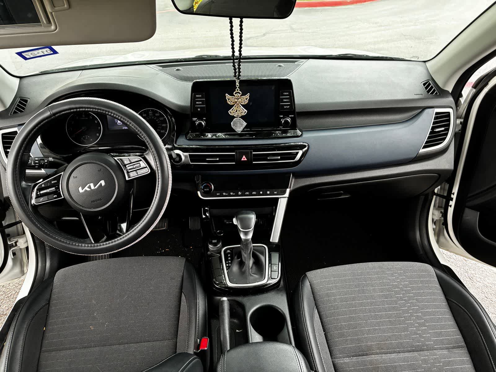 Used 2023 Kia Seltos S FWD image 13