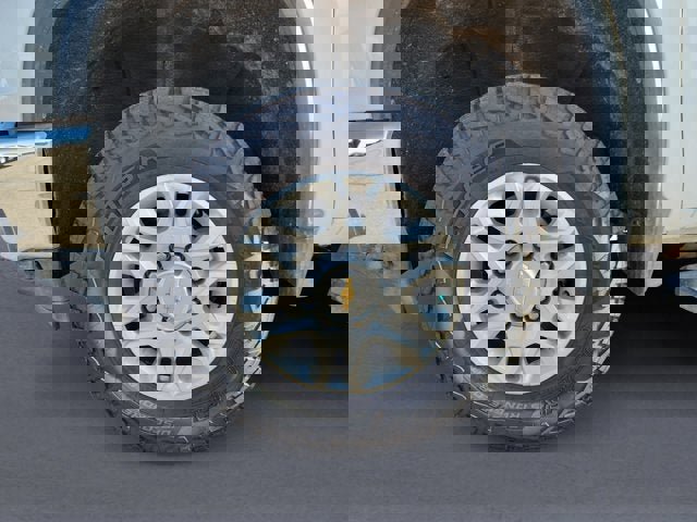 Used 2021 Chevrolet Silverado 2500 LT w/ Z71 Off-Road Package image 14