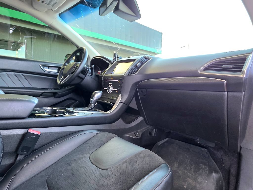 Used 2017 Ford Edge Sport w/ Equipment Group 401A AWD/4WD image 25