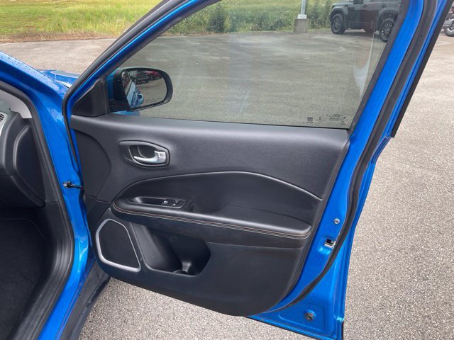Used 2020 Jeep Compass Latitude FWD image 42