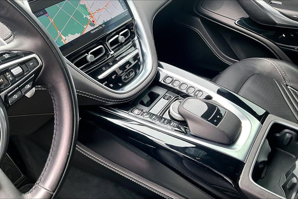 Used 2021 Aston Martin DBX image 14