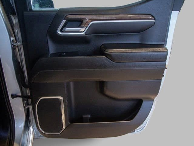 Used 2022 Chevrolet Silverado 1500 RST w/ Convenience Package II image 15