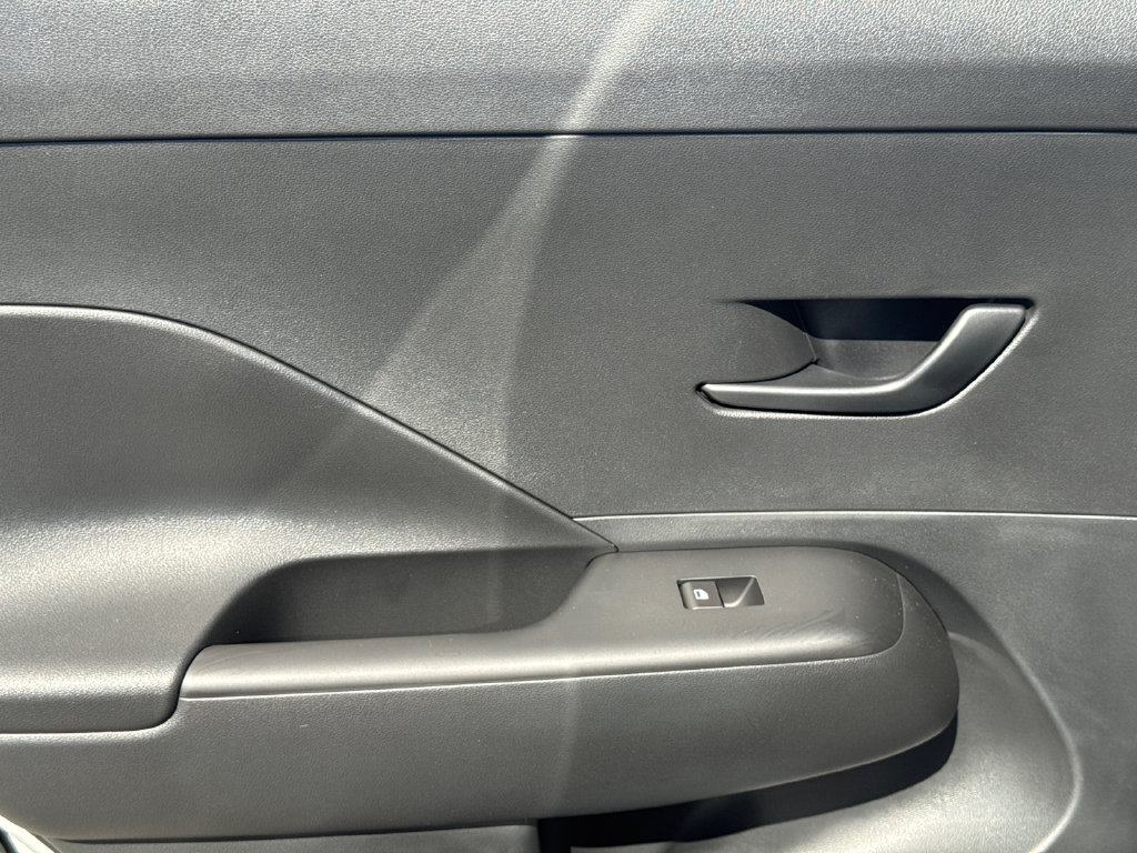 New 2027 Hyundai Kona SEL Sport FWD image 16