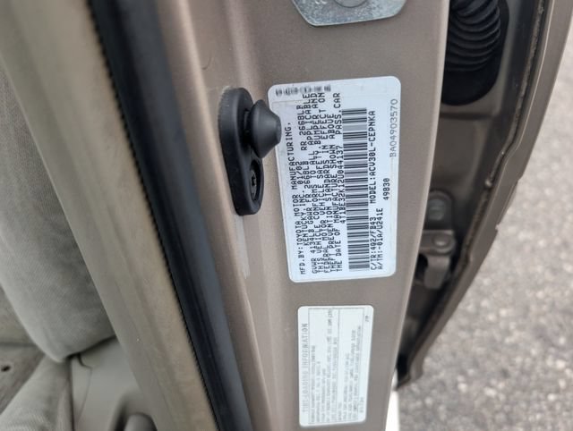 Used 2002 Toyota Camry FWD image 28
