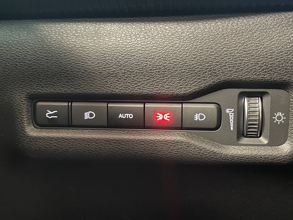 Used 2025 Jeep Wagoneer S Limited AWD/4WD image 35